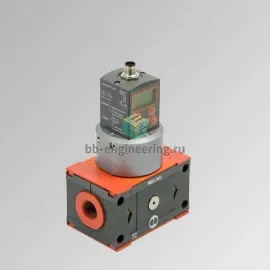 REGTRONIC 4602012 METAL WORK - Пропорциональный регулятор давления, 0÷10 бар, G1, 4-20 мА/0-10 В, дисплей, изображение 1